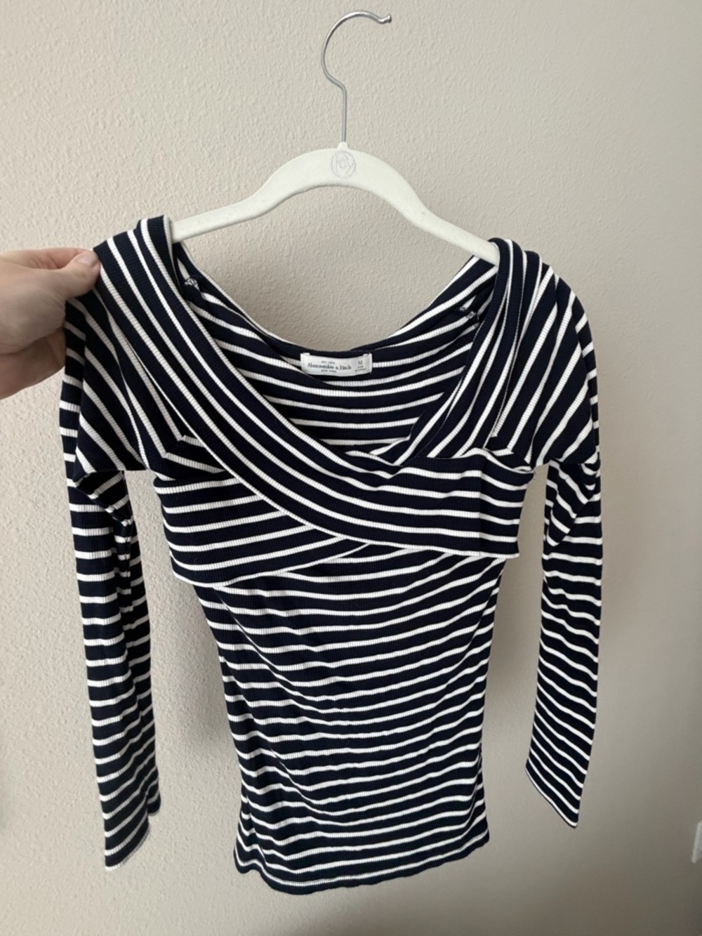 Abercrombie & Fitch Off the Shoulder Knit Top